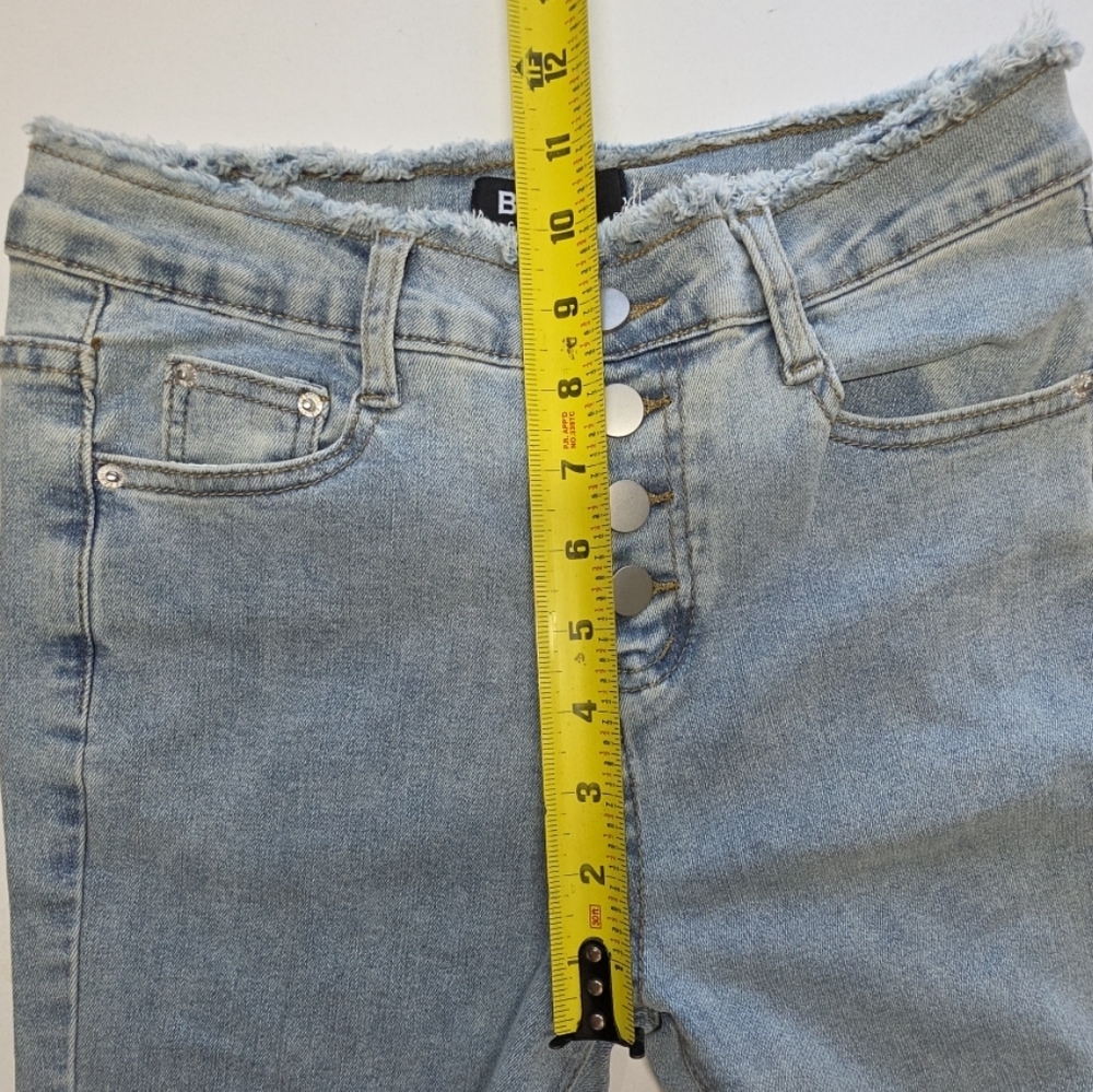 NWT Blue B Collection Rhinestone Fringe Denim Jeans Sz S Cropped High Rise - Picture 7 of 11